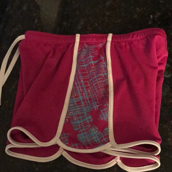 Under Armour shorts - Picture 3 of 3